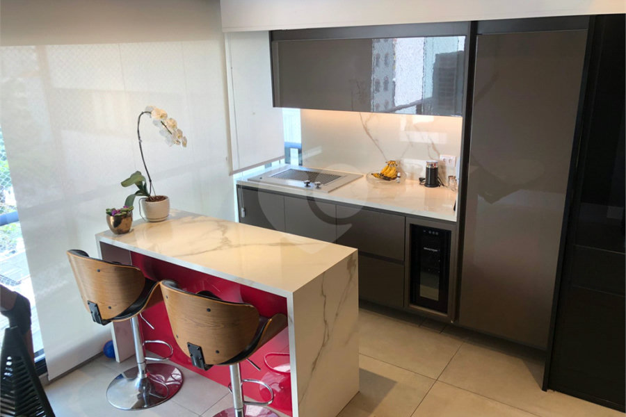 Apartamento à venda com 2 quartos, sendo 1 suíte, em Perdizes, São Paulo, SP