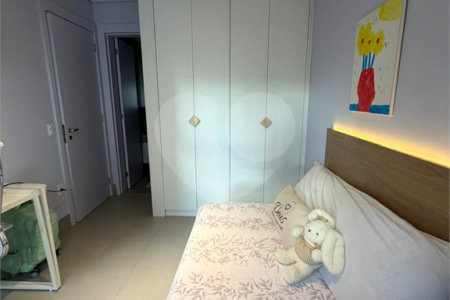 Apartamento à venda com 3 suítes em Campo Grande, São Paulo, SP