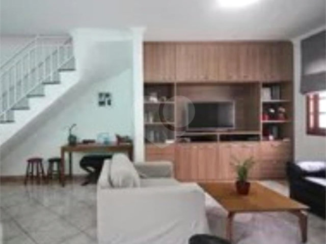Sobrado à venda com 3 quartos, sendo 1 suíte,  em Morumbi, São Paulo, SP