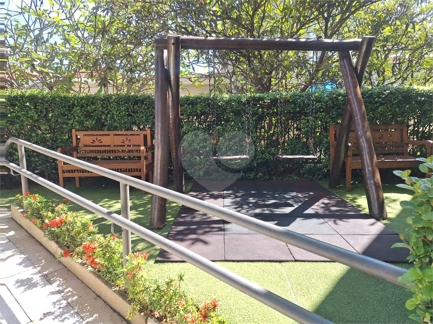 Apartamento à venda com 3 quartos, sendo 1 suíte, em Santo Amaro, São Paulo, SP