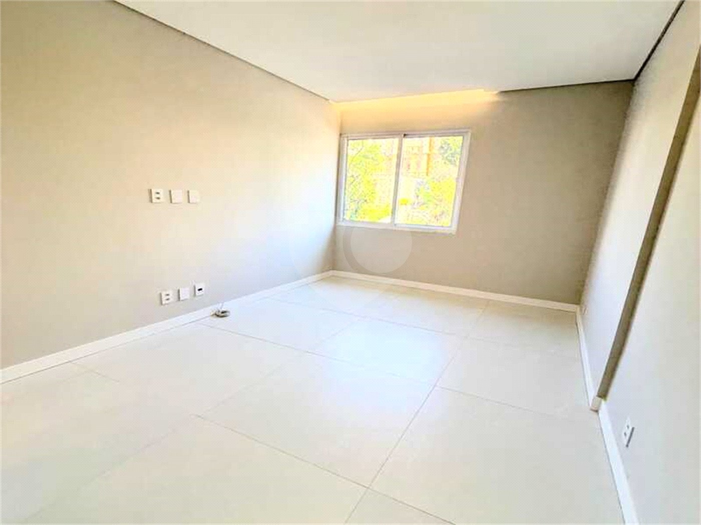 Apartamento à venda com 3 quartos, sendo 1 suíte, em Laranjeiras, Rio de Janeiro, RJ