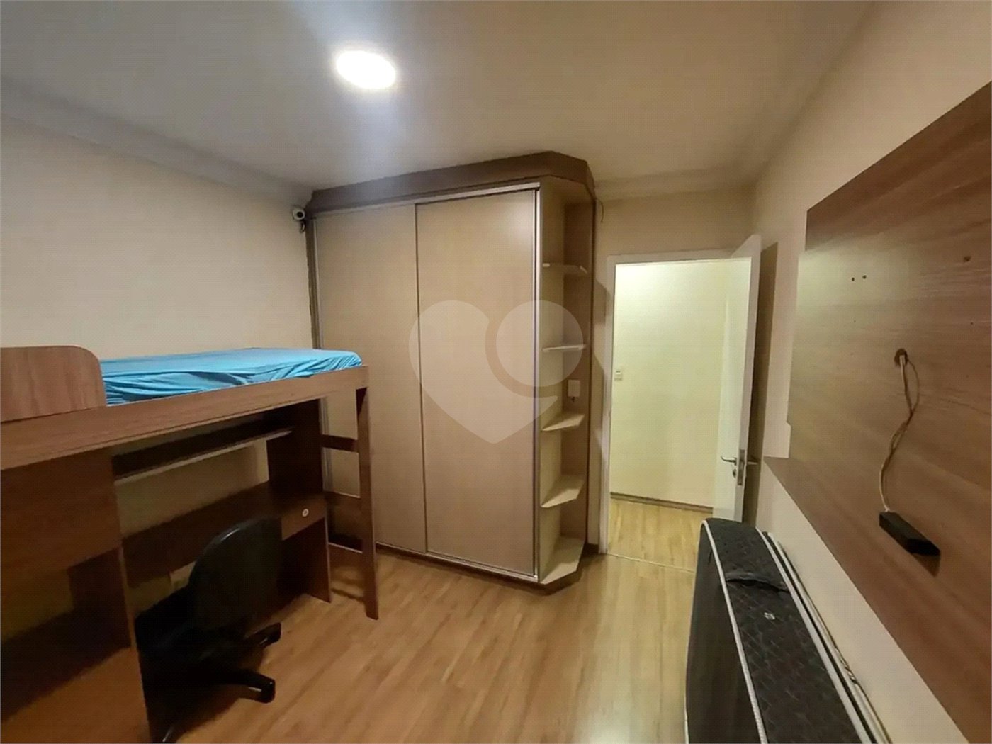 Apartamento à venda com 3 quartos, sendo 1 suíte,  em Vila Mazzei, São Paulo, SP