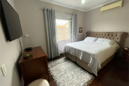 Casa à venda com 3 quartos, sendo 1 suíte, em Jardim Fogaça, Itapetininga, SP
