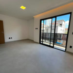 Sobrado com 4 dormitórios à venda, 234 m² por R$ 2.500.000,00 - Ponta da Praia - Santos/SP