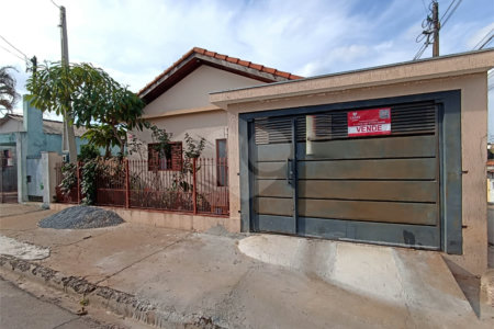 Casa à venda com 3 quartos em Vila Reis, Itapetininga, SP