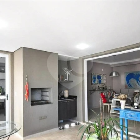 Apartamento à venda com 3 suítes em Vila Andrade, São Paulo, SP