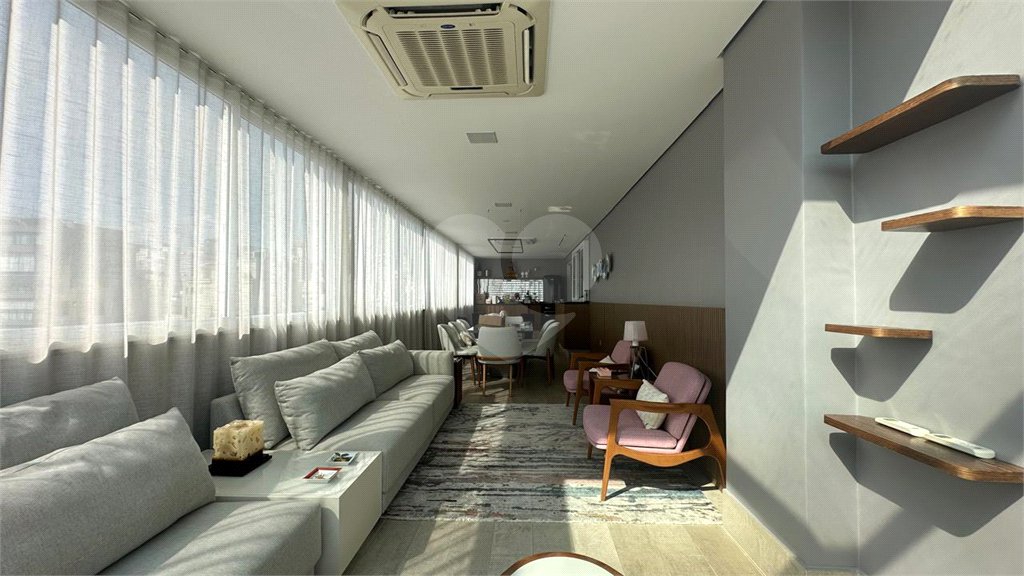 Apartamento à venda com 3 quartos, sendo 2 suítes, em Jardim Paulista, São Paulo, SP