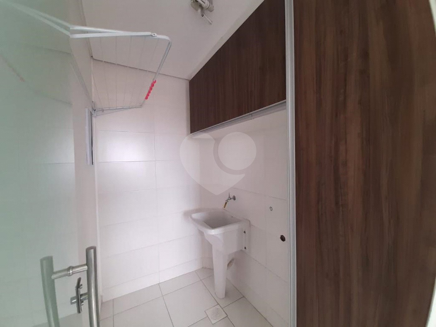 Apartamento para alugar com 3 quartos, sendo 1 suíte,  em Aqui Se Vive, Indaiatuba, SP
