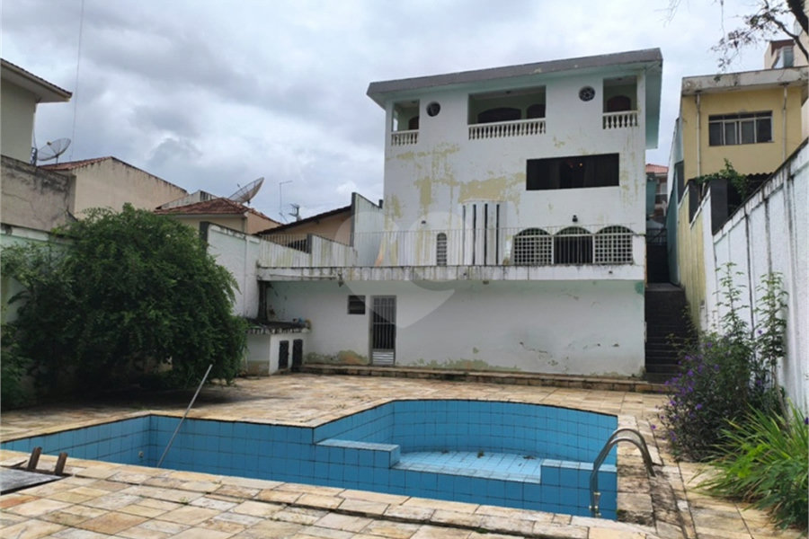 Sobrado à venda com 4 suítes em Santana, São Paulo, SP