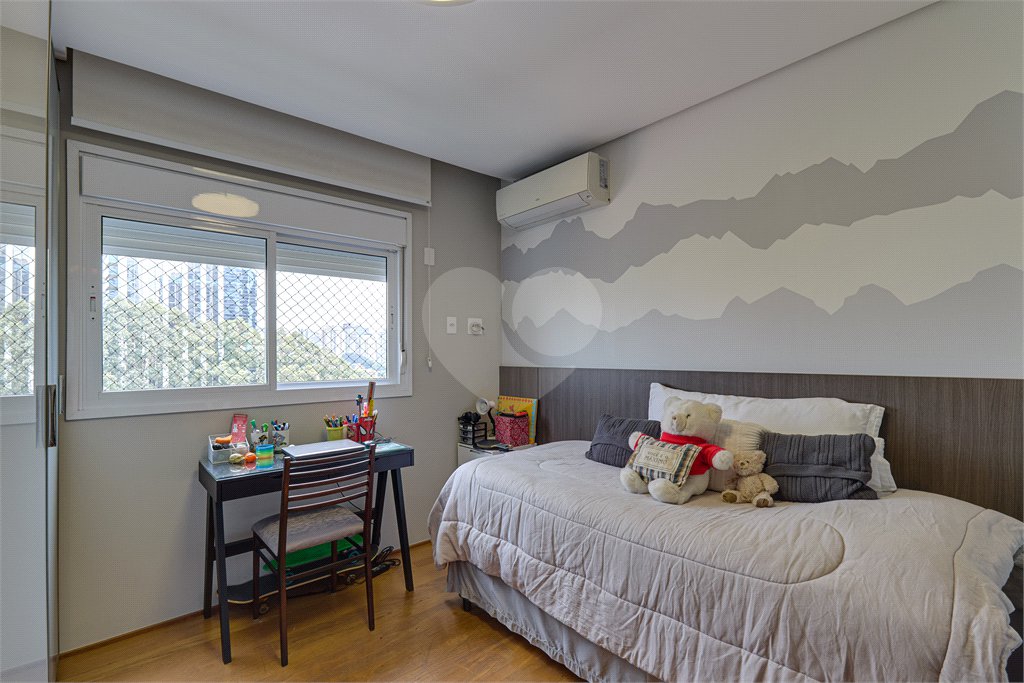 Apartamento à venda com 3 suítes em Brooklin, São Paulo, SP