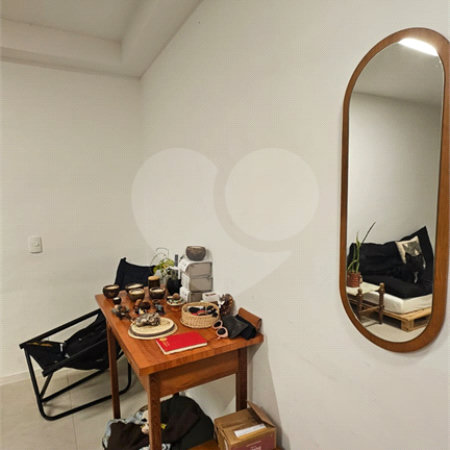 Apartamento à venda ou para alugar com 2 quartos, sendo 1 suíte,  em Vila Oliveira, Mogi das Cruzes, SP