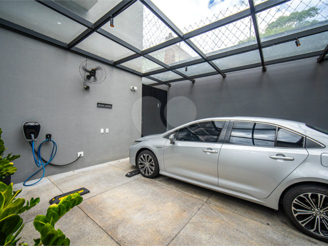 Casa à venda com 7 suítes em Jardim Paulista, São Paulo, SP
