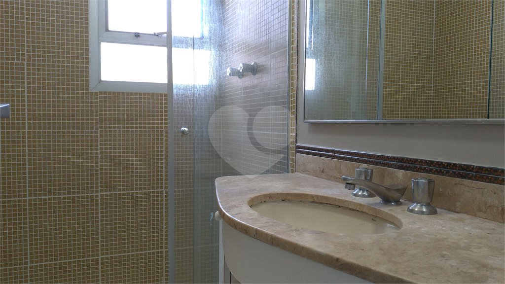 Cobertura à venda com 4 quartos, sendo 3 suítes,  em Vila Andrade, São Paulo, SP