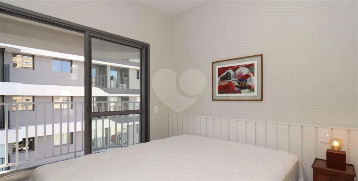 Apartamento à venda ou para alugar com 1 quarto em Cerqueira César, São Paulo, SP