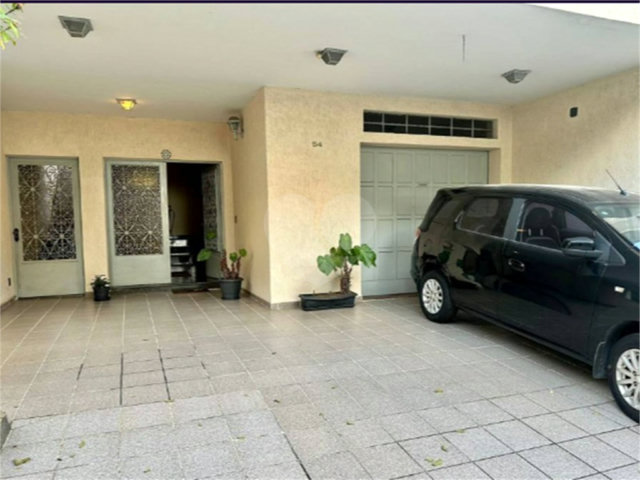 Casa à venda com 3 quartos, sendo 1 suíte,  em Santana, São Paulo, SP