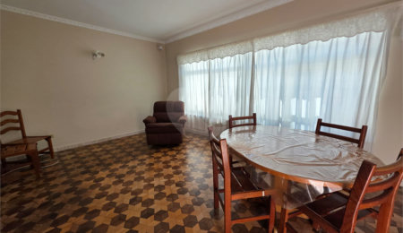 Sobrado à venda com 4 quartos, sendo 1 suíte,  em Santa Teresinha, São Paulo, SP
