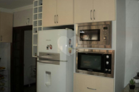Casa Térrea à venda com 3 suítes em Vila Paulicéia, São Paulo, SP