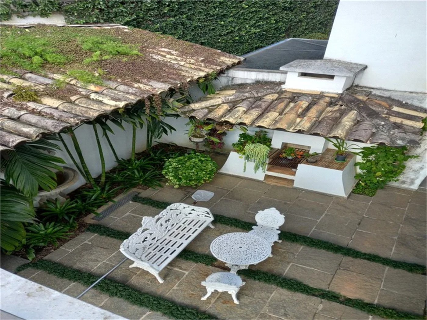 Casa à venda com 5 quartos, sendo 2 suítes,  em Jardim Guedala, São Paulo, SP