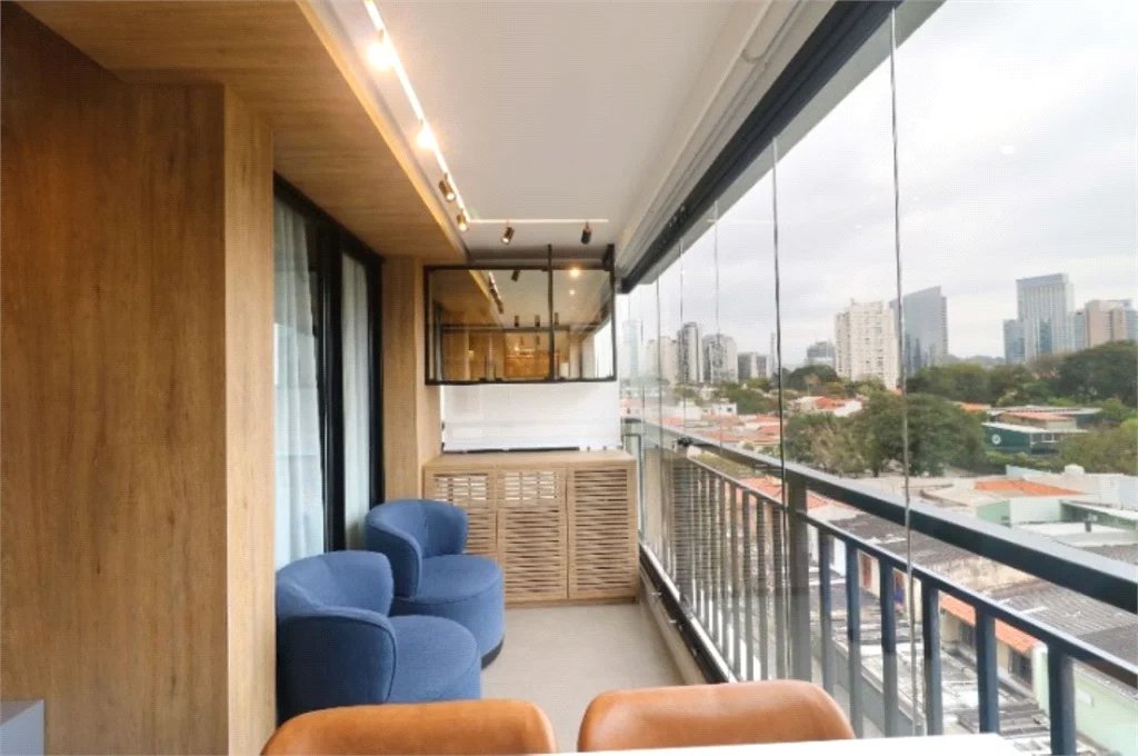 Apartamento à venda com 2 quartos em Vila Cordeiro, São Paulo, SP