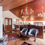 Casa à venda com 5 quartos, sendo 3 suítes, em Alto da Boa Vista, São Paulo, SP