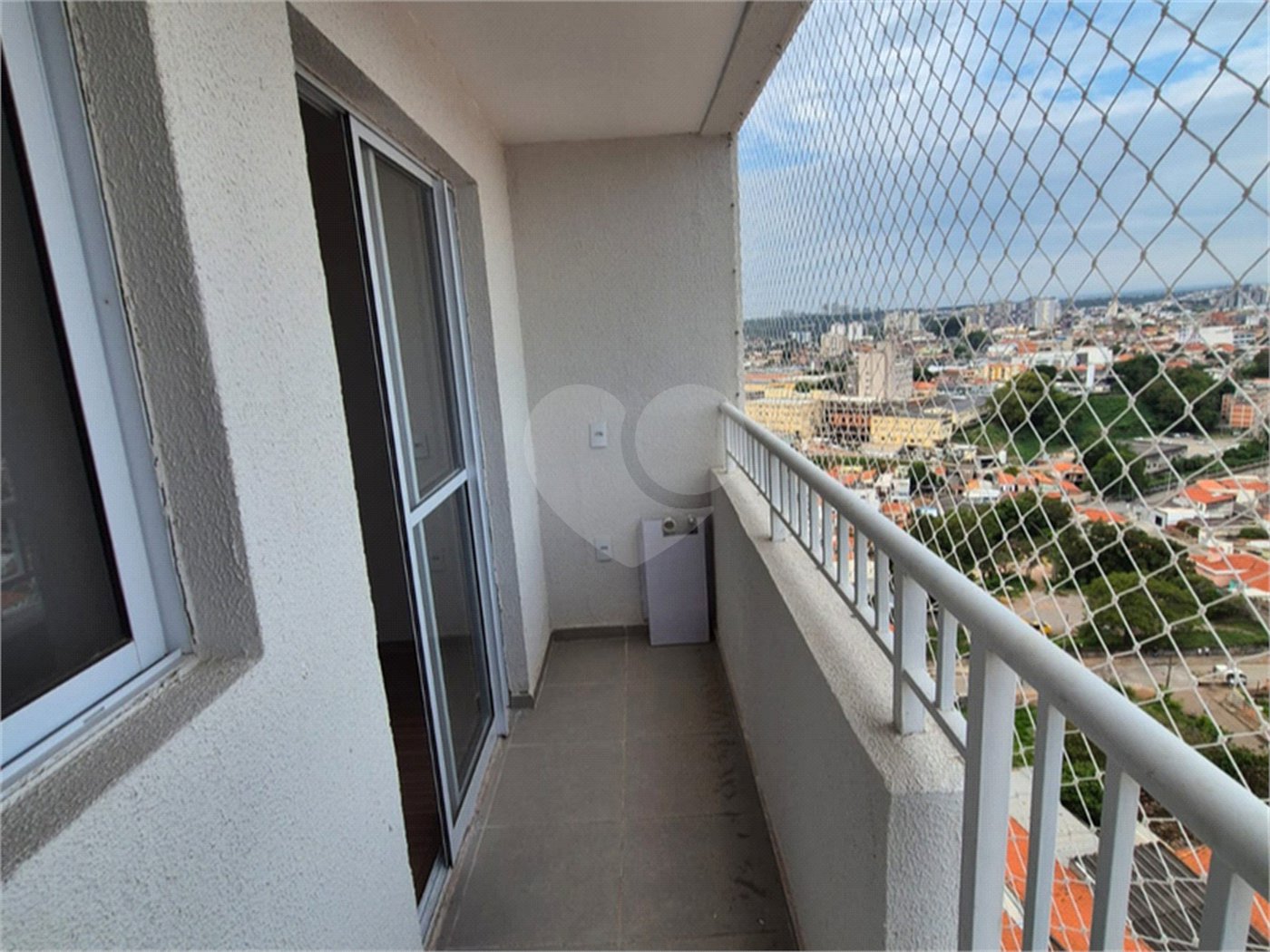 Apartamento à venda com 2 quartos, sendo 1 suíte,  em Vila Hortência, Sorocaba, SP