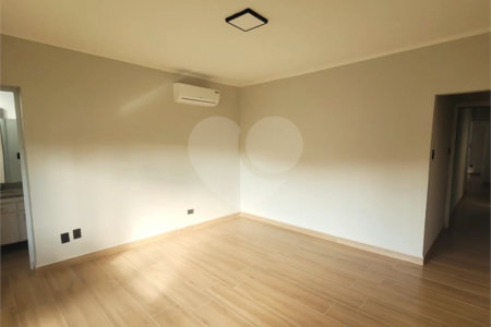 Casa à venda com 4 suítes em Nova Gardênia, Atibaia, SP