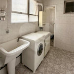 Apartamento à venda com 3 quartos, sendo 1 suíte,  em Moema, São Paulo, SP