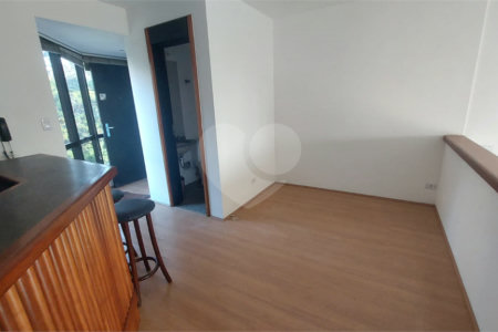 Apartamento à venda com 1 suíte em Vila Suzana, São Paulo, SP