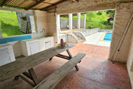 Sítio à venda com 2 quartos, sendo 1 suíte,  em Alto da Serra (mailasqui), São Roque, SP