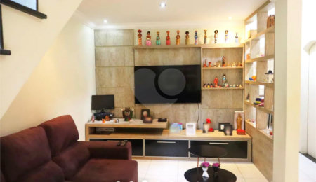Casa à venda com 4 quartos, sendo 3 suítes,  em Vila Rosália, Guarulhos, SP