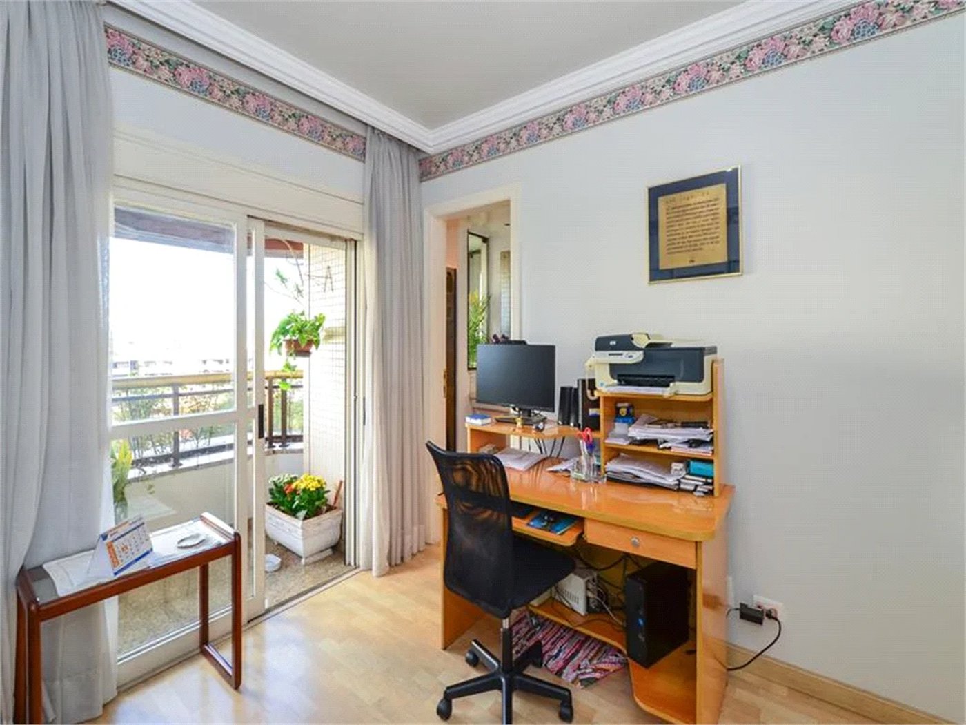 Apartamento à venda com 3 suítes em Vila Suzana, São Paulo, SP