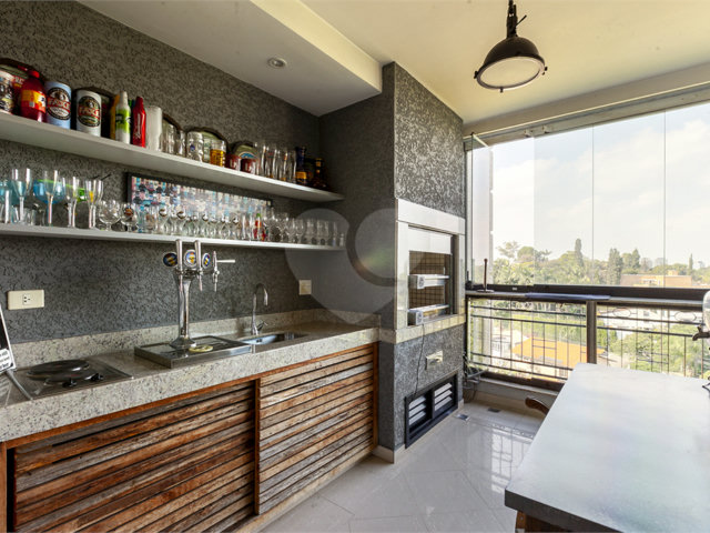 Apartamento à venda com 3 suítes em Panamby, São Paulo, SP