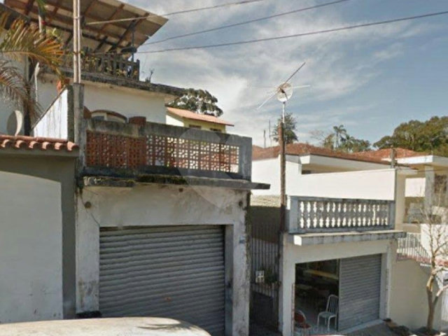 Casa à venda com 4 quartos, sendo 2 suítes,  em Horto Florestal, São Paulo, SP