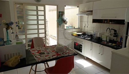 Casa à venda com 2 quartos, sendo 1 suíte,  em Jardim Fogaça, Itapetininga, SP