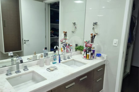 Apartamento à venda com 3 suítes em Vila Suzana, São Paulo, SP