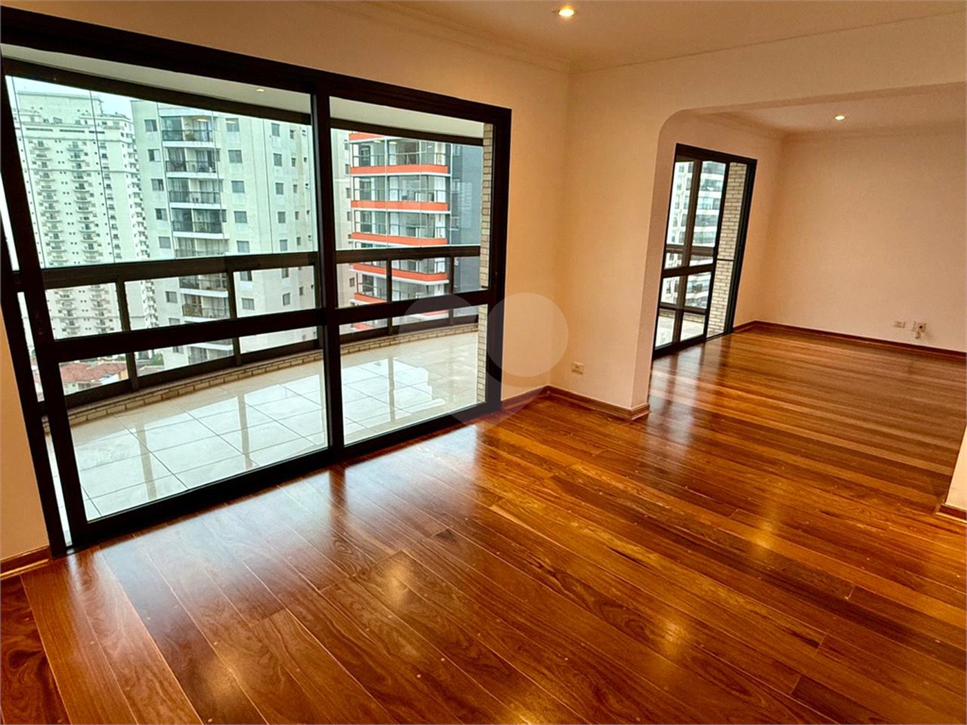 Apartamento à venda com 4 suítes em Santana, São Paulo, SP