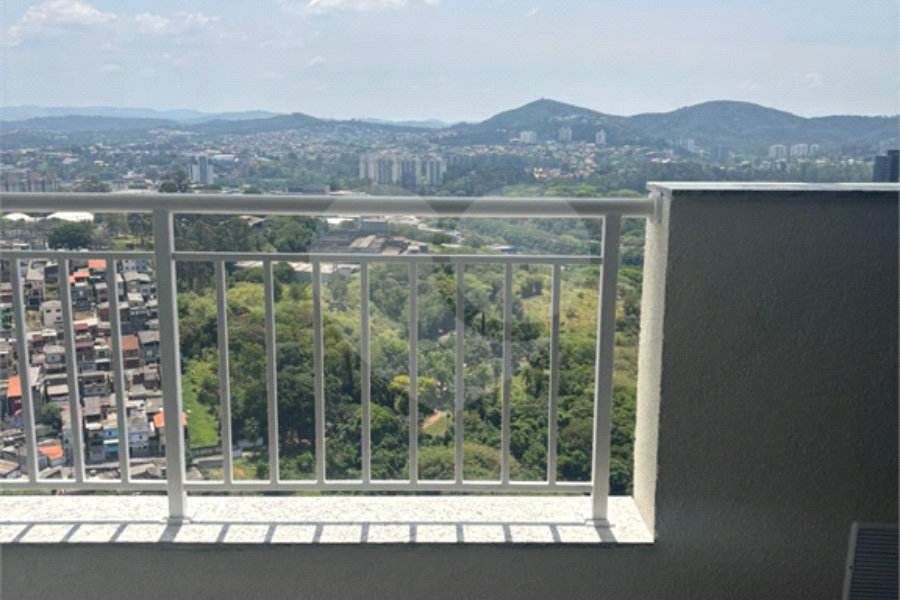 Apartamento à venda com 3 quartos, sendo 1 suíte,  em Barueri, Barueri, SP