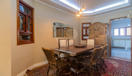 Casa à venda com 4 quartos, sendo 2 suítes,  em Jardim Prudência, São Paulo, SP