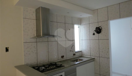 Apartamento à venda com 2 quartos, sendo 1 suíte,  em Vila Suissa, Mogi das Cruzes, SP