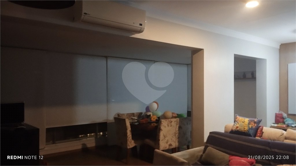 Apartamento à venda ou para alugar com 3 suítes em Vila Anastácio, São Paulo, SP