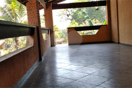 Chácara à venda com 2 quartos no Centro, Araçoiaba da Serra, SP