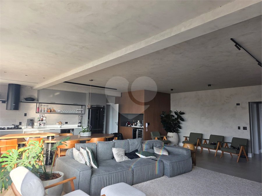 Apartamento à venda ou para alugar com 3 suítes em Perdizes, São Paulo, SP