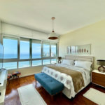 Apartamento Residencial à venda, Pitangueiras, Guarujá - AP0768.