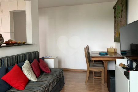 Apartamento á venda - Parque Bristol