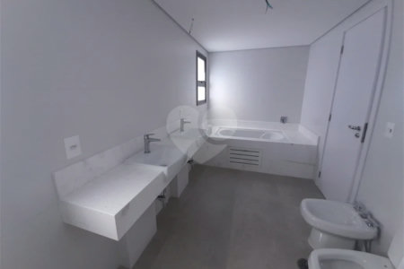 Apartamento à venda com 4 suítes em Santana, São Paulo, SP