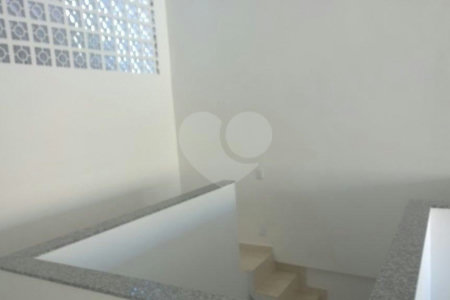 Casa à venda com 3 quartos no condomínio Urbano do Carmo Curado, São Paulo - SP