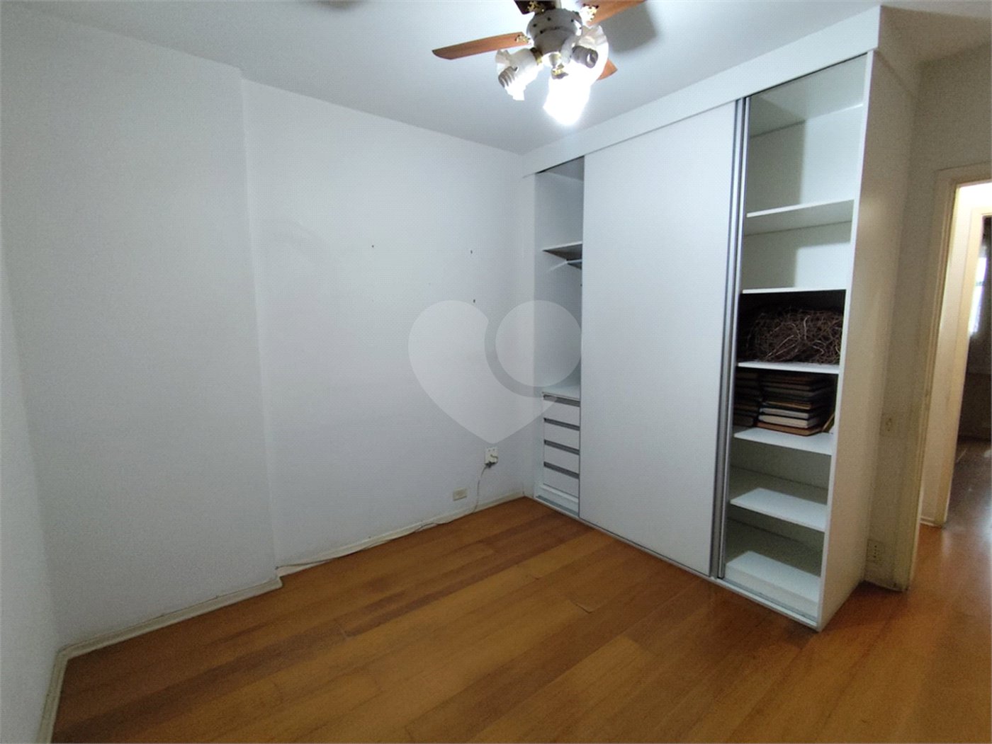 Apartamento à venda com 3 quartos, sendo 1 suíte, no Centro, Sorocaba, SP