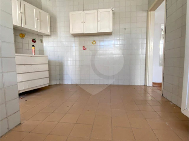 Casa à venda com 2 quartos em Santana, São Paulo, SP