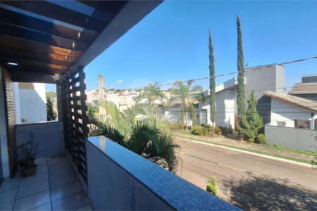 Casa à venda com 3 quartos, sendo 1 suíte, no condomínio Golden Park Residence, Sorocaba - SP