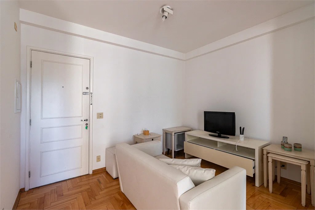 Apartamento à venda ou para alugar com 1 suíte em Pinheiros, São Paulo, SP